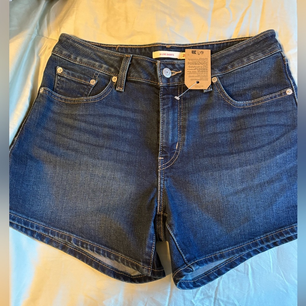 Women’s Levi shorts